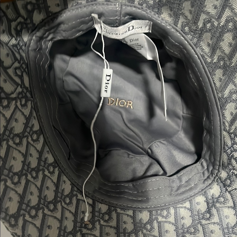 Dior Gray and Cream Bucket Hat - Picture 2 of 3